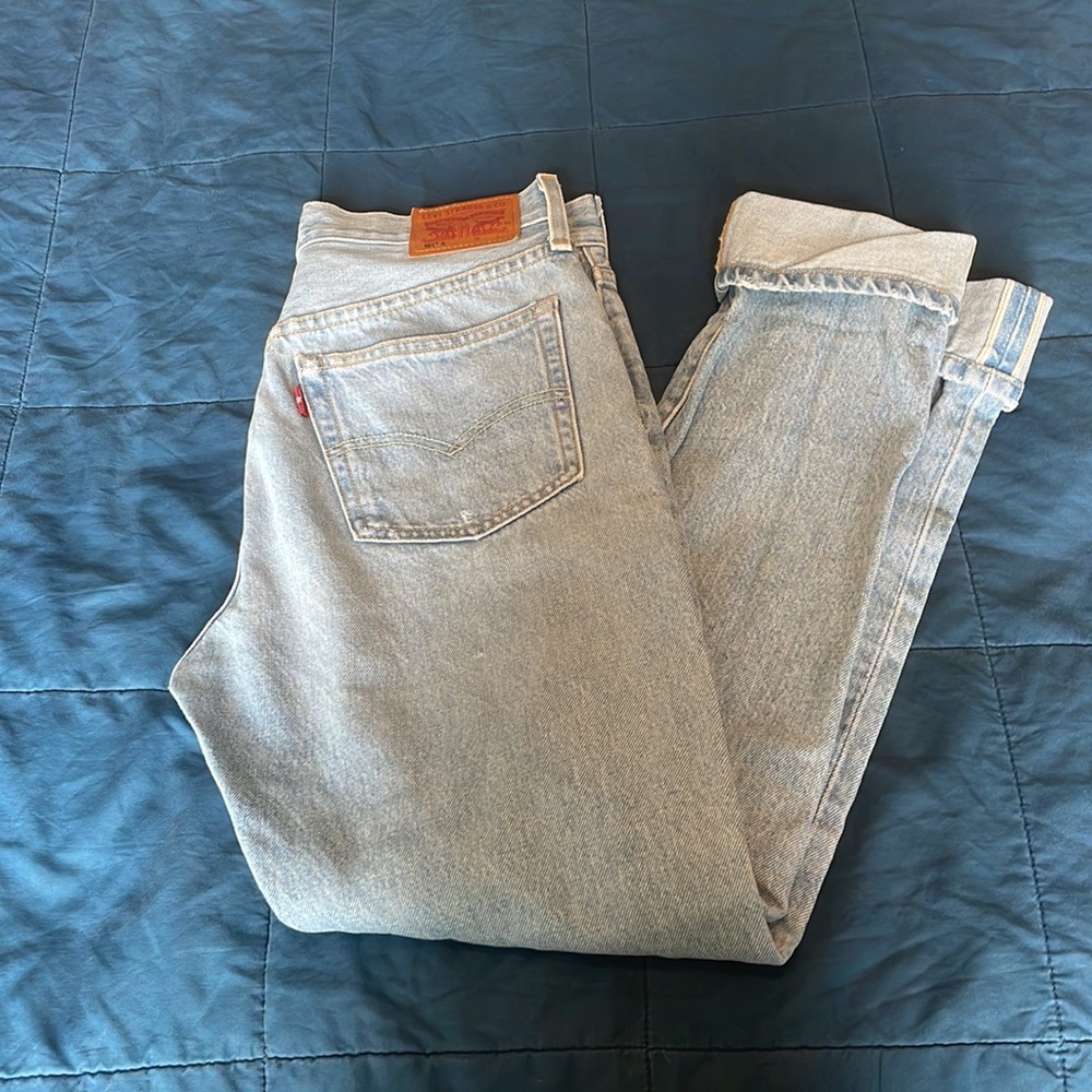 🍁3x50🍁 Levi’s 501 jeans.